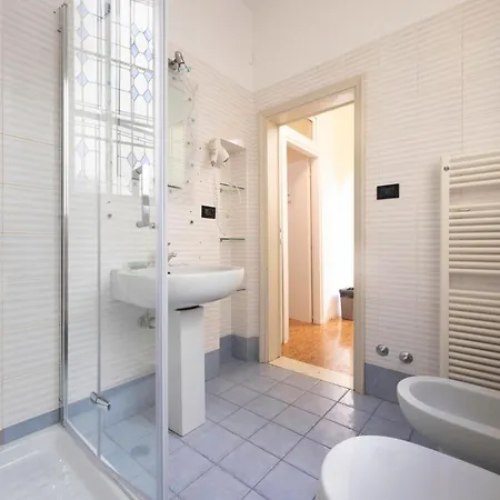 Le Stanze Nel Ghetto, By Short Holidays 招待所 3*