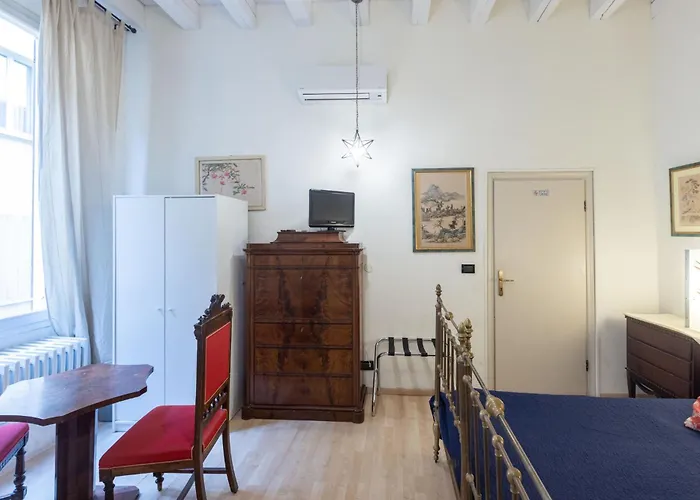 Le Stanze Nel Ghetto, By Short Holidays Gæstehus Bologna