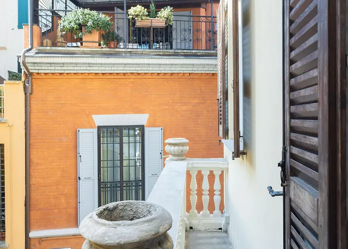 Le Stanze Nel Ghetto, By Short Holidays