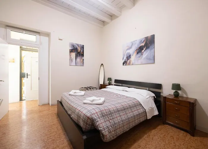 Le Stanze Nel Ghetto, By Short Holidays