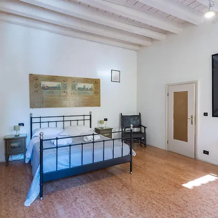 Le Stanze Nel Ghetto, By Short Holidays Bologna